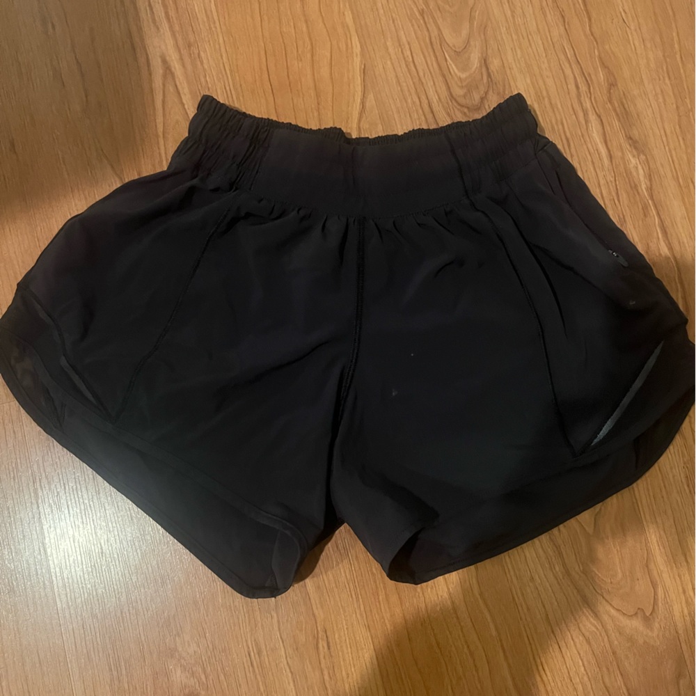 Black lululemon shorts 4 tall